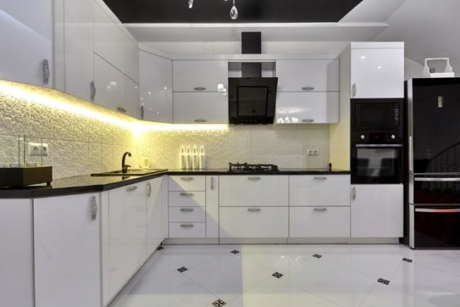 5 Trending Custom Home Addition Projects - The Dedicated House