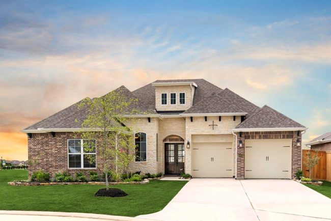Questions to Ask Before Hiring a Fence Company