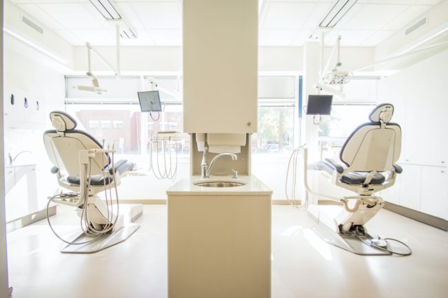 Choosing the Right Dentist for Your Family