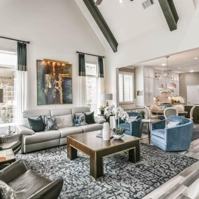 Custom Furniture for Home Enthusiasts