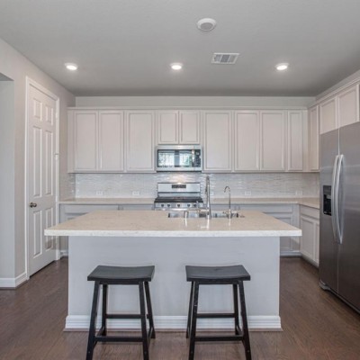 How To Make A Small Kitchen Feel Bigger