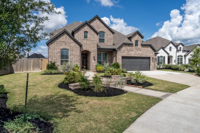 What Are The Types of Home Insurance Available