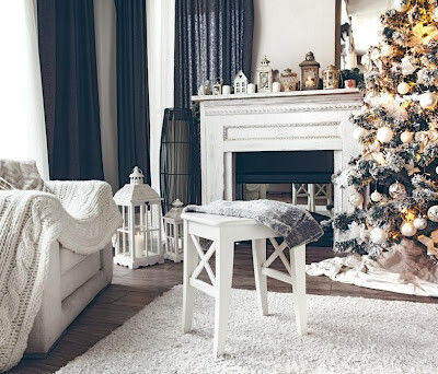 Monochrome Holiday Décor