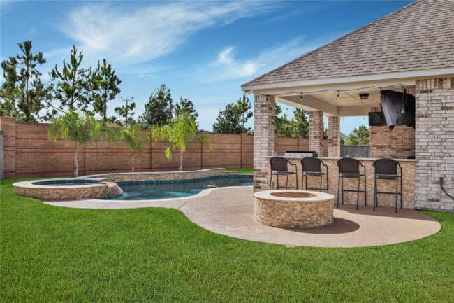 Make Sure That Your Backyard Is Comfortable