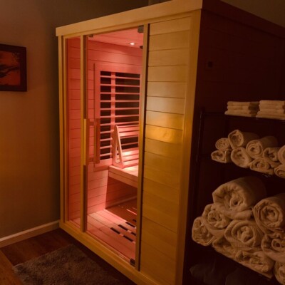 Infrared Sauna and Traditional Sauna