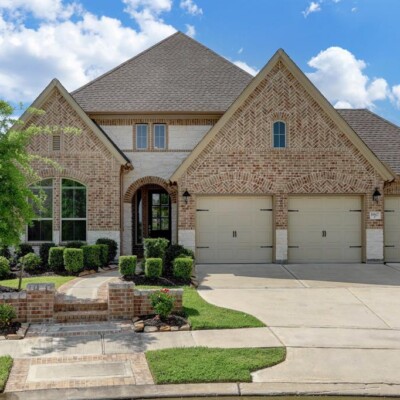 Pros and Cons of SPF Roofing