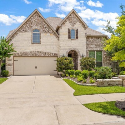What Does a Solicitor Do When Selling a House?