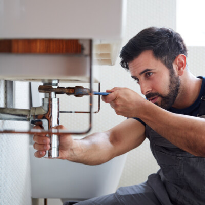 Know About the Speciality of Commercial Plumbers