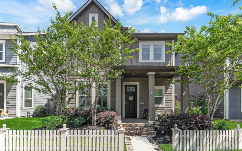Fayetteville, Arkansas Exterior Painting Guide: Colors, Prep, and Weather-Smart Planning