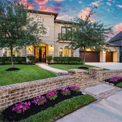Adjustable and Fixed Rate Mortgages