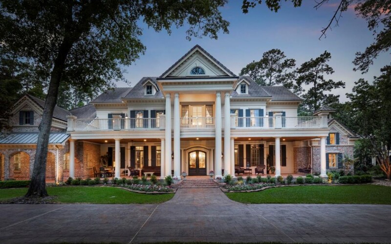 Securing What Matters Most: What Services to Expect from a Professional Home Security Company
