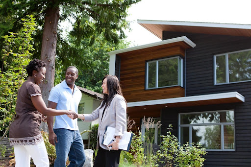 How to Make Informed Decisions When Selling Your Home