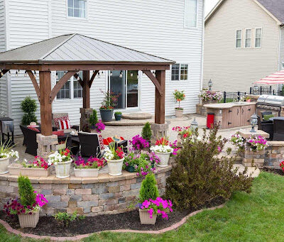 Outdoor Living Spaces