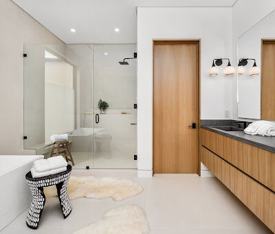 Modern Bathroom