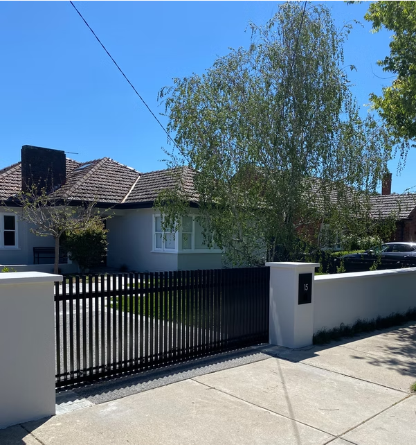Artistic Metal Gate Designs